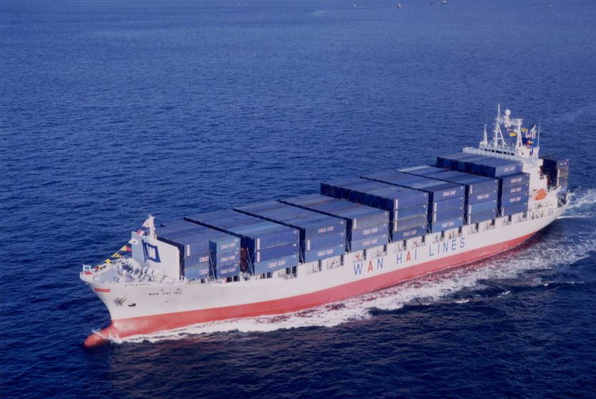 船公司迎史上最賺一年　研調：海運運價估年漲5成