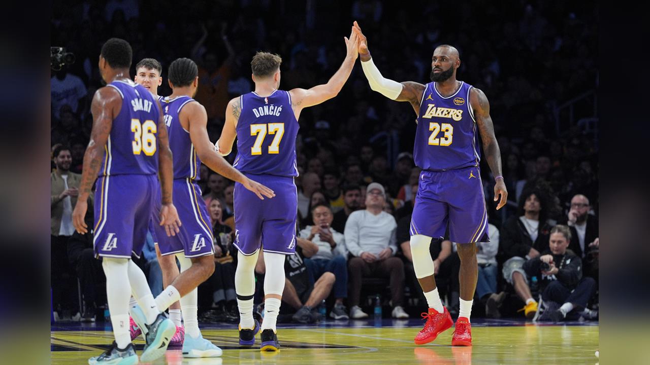 NBA(影)／40歲詹皇精彩火鍋伺候！湖人三巨頭得分近百主場擊敗快艇5連勝