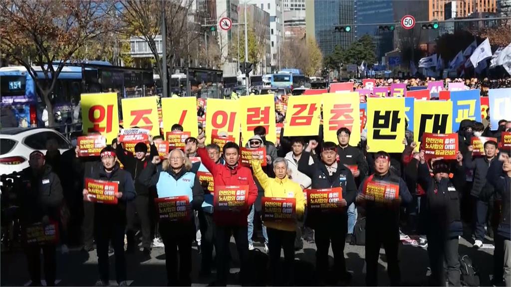 南韓戒嚴風暴還沒平息　鐵路工會突宣布「無限期罷工」