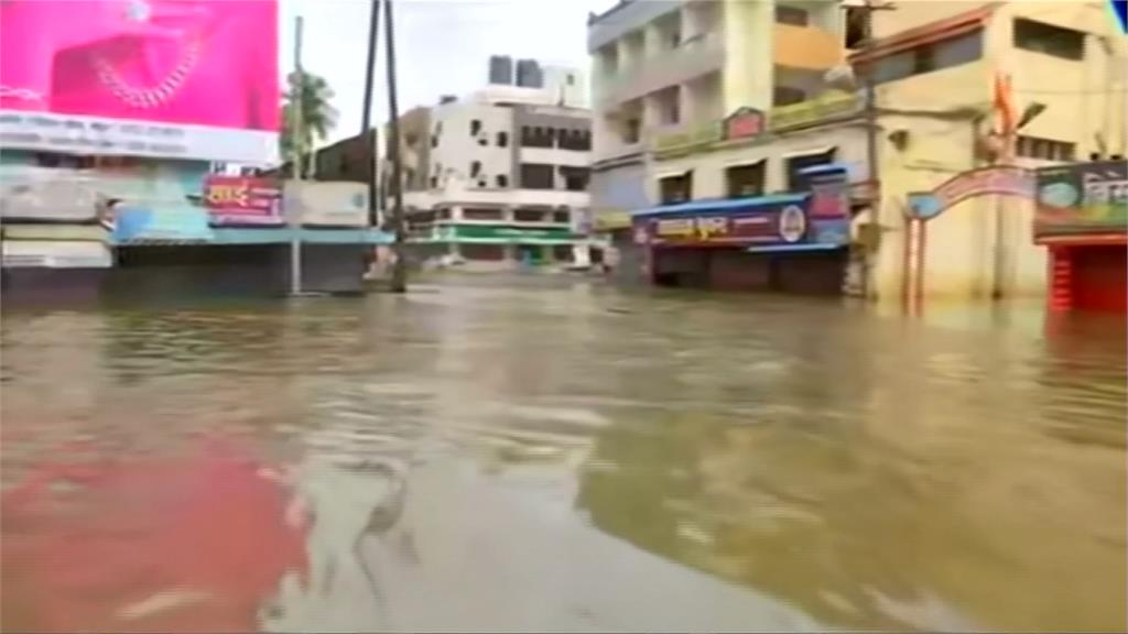 印度淹水、土石流災情多 114死數十萬人撤離