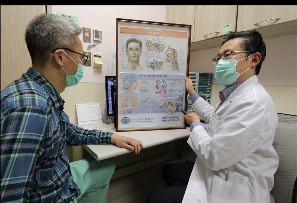 「鏟子超人」再悶熱也要戴口罩！  醫曝災區空氣暗藏致病致癌危機
