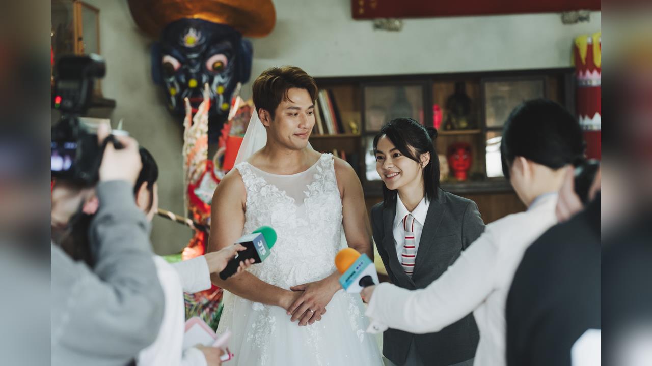 《阿松與阿暖》迎來完結篇！張睿家抱得美人歸穿婚紗求婚　自嘲「金剛芭比」笑翻全場