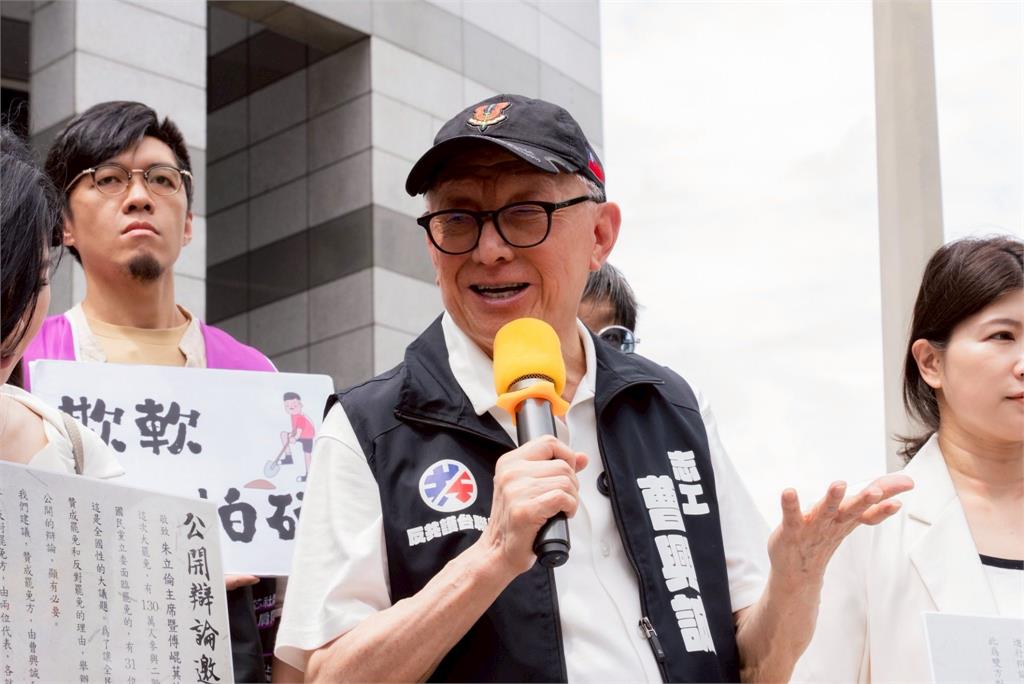 快新聞／制定辯論規則遭嗆「毛一堆」　曹興誠：徐巧芯的low和孬真的超乎想像