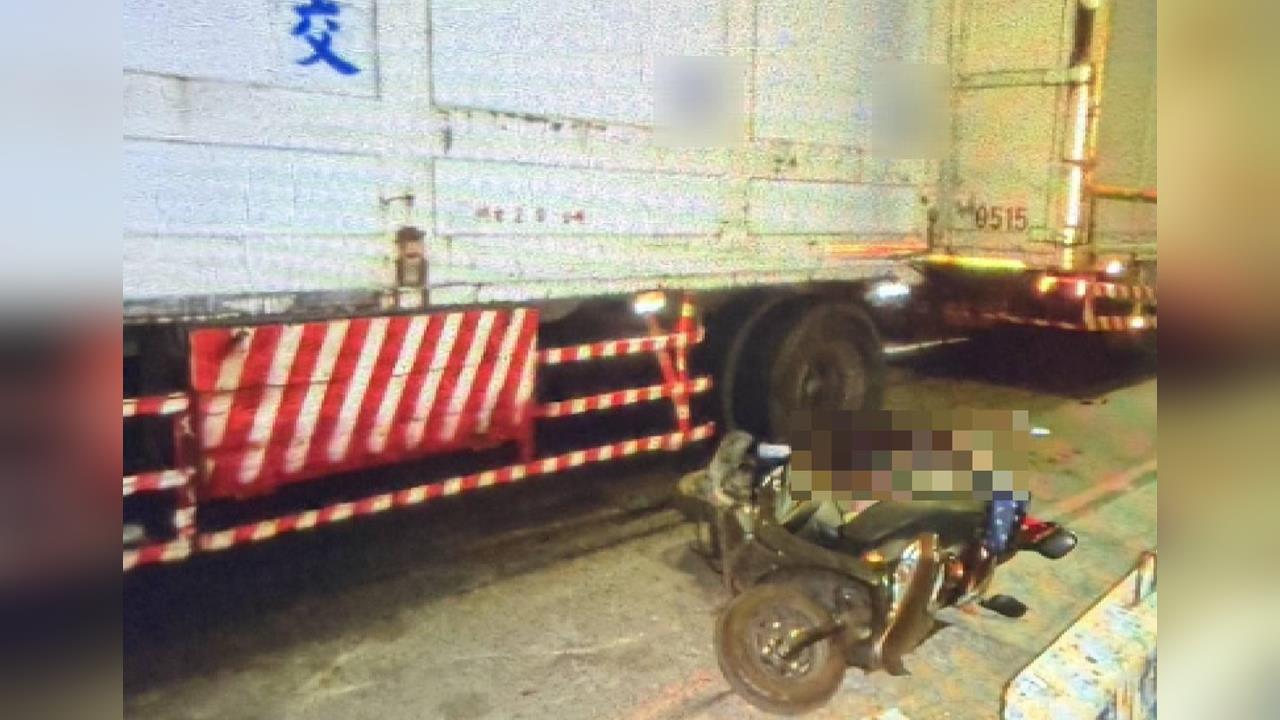 最新／台中女騎士遭聯結車輾過「臟器外露」　送醫宣告不治
