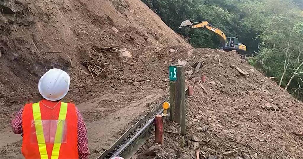 快新聞／宜蘭太平山聯外道路坍方　228人困山區陸續下山
