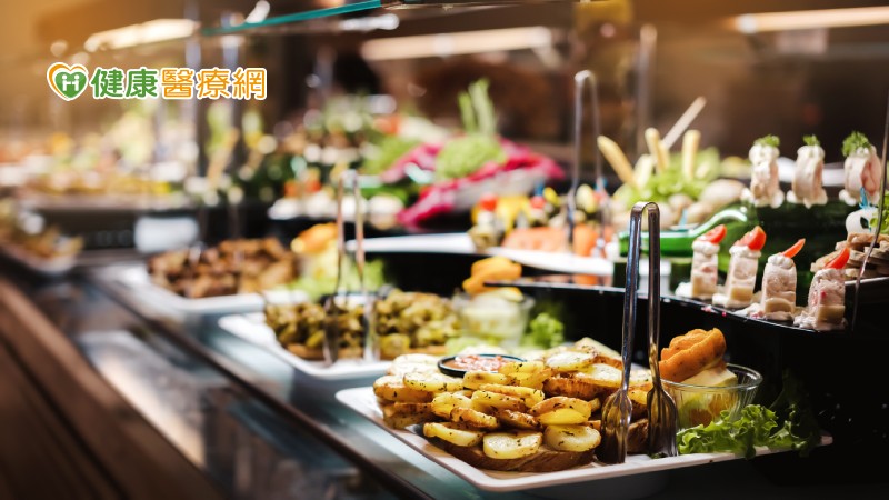 歡樂度過耶誕　享用餐點注意食物過敏