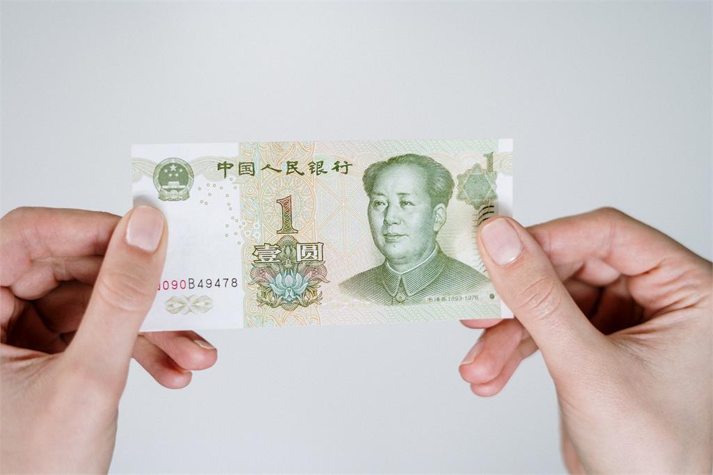 中國支持上海浦東新區發展離岸人民幣交易