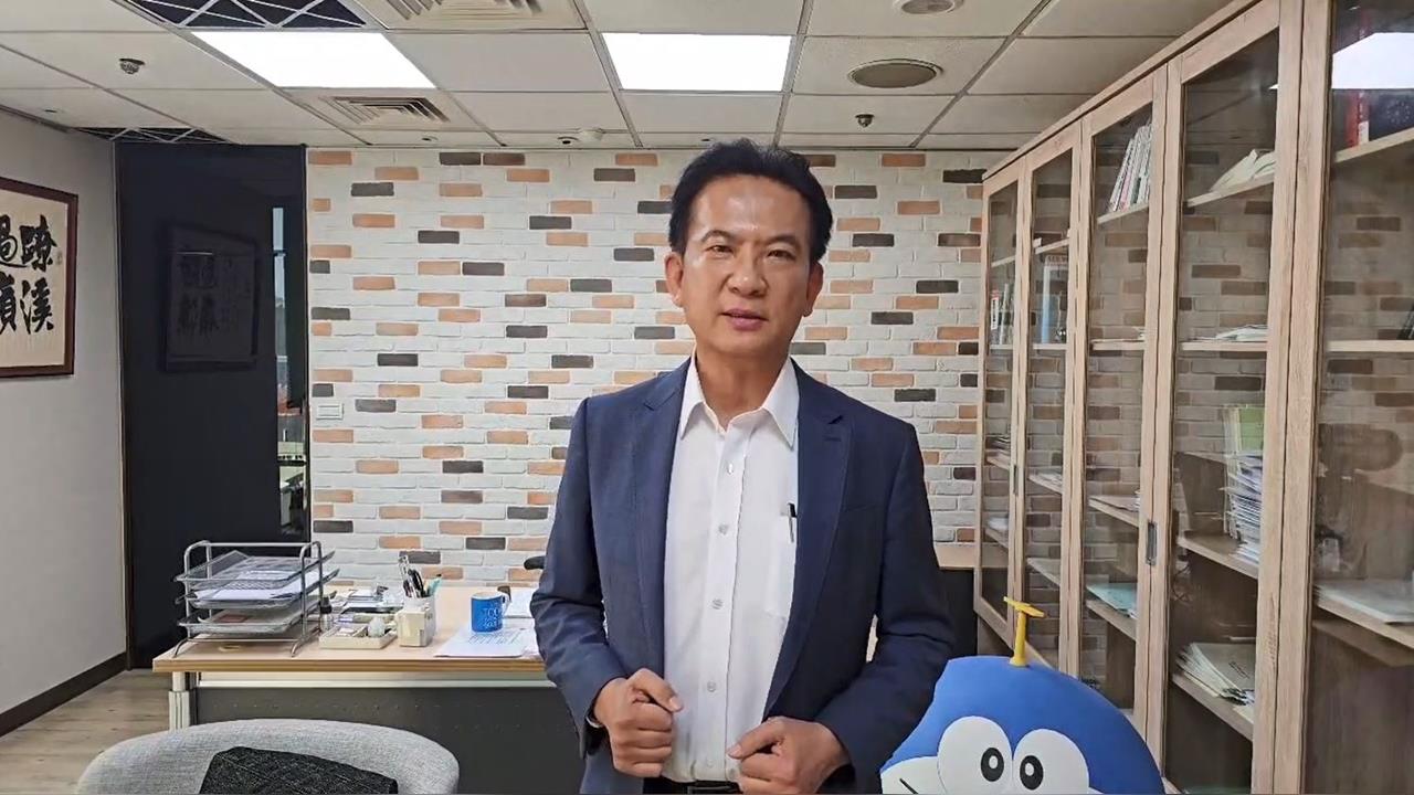 快新聞/新會期藍推停砍年金、白拚修羈押要件 林俊憲:大罷免後應翻頁