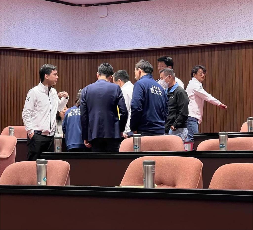 最前線(影)／修容組案風暴燒！傅崐萁聲明恐公開串供？卓冠廷揭3大疑點！