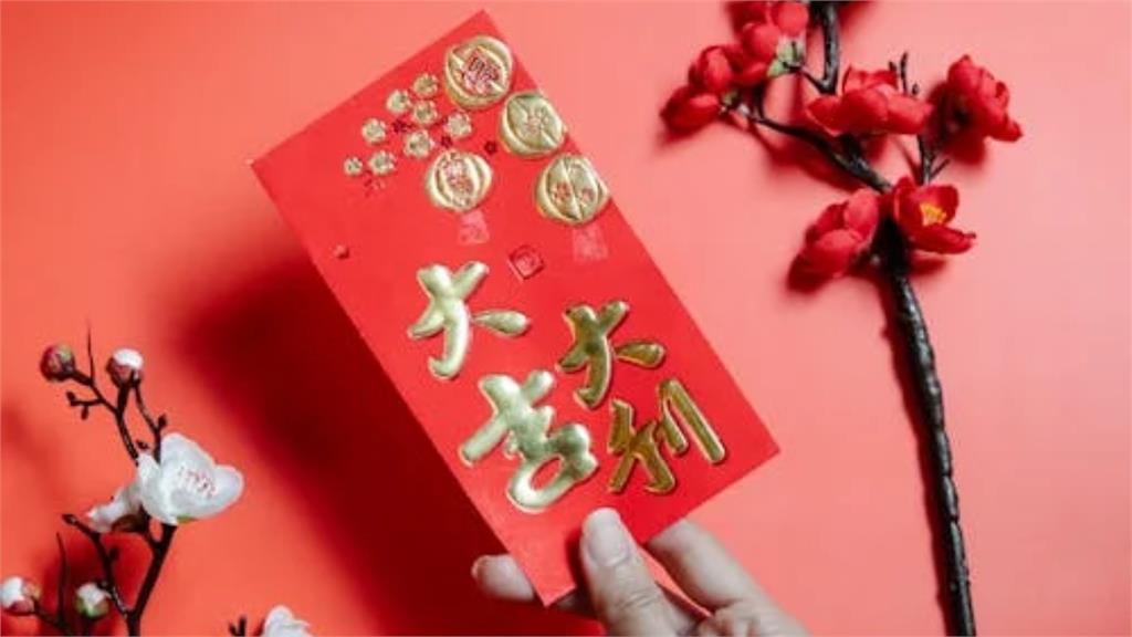 她怒噴「長輩包1900元」是詛咒孩子！一票網友無奈：有夠難搞