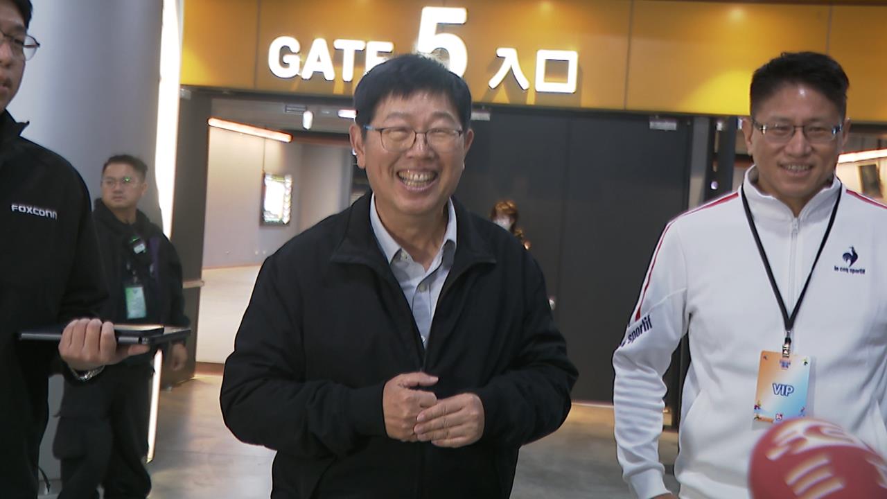 鴻海運動會大巨蛋登場　去年營收首破8兆元　績效獎金平均多一成
