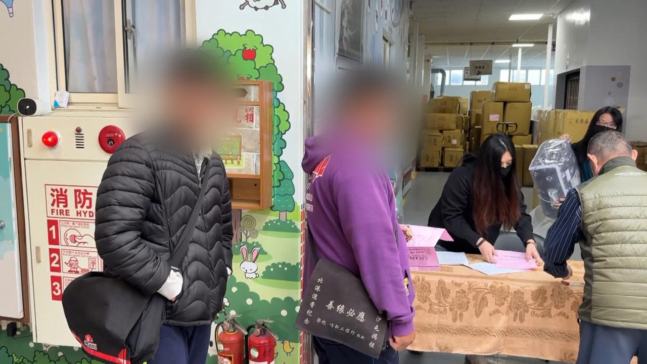 寒冬送暖! 棉被業者豪砸百萬 「800條發熱被」免費送