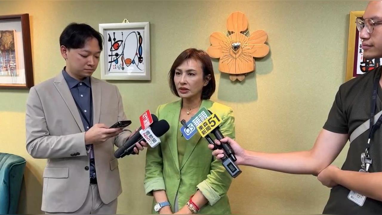快新聞／民眾黨團控徐佳青「假考察真觀光」　邱議瑩聲援：非常嚴重的侮辱