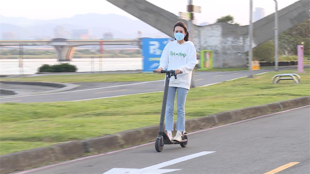 沒路權！電動載具騎上路被抓到　可處最高3600元罰鍰