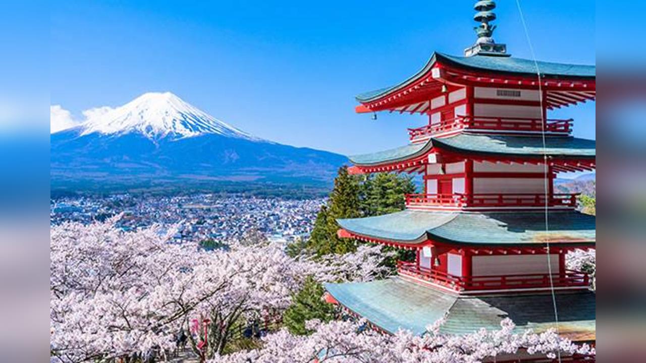 富士山連傳意外！　99歲嬤攻頂體力不支獲救