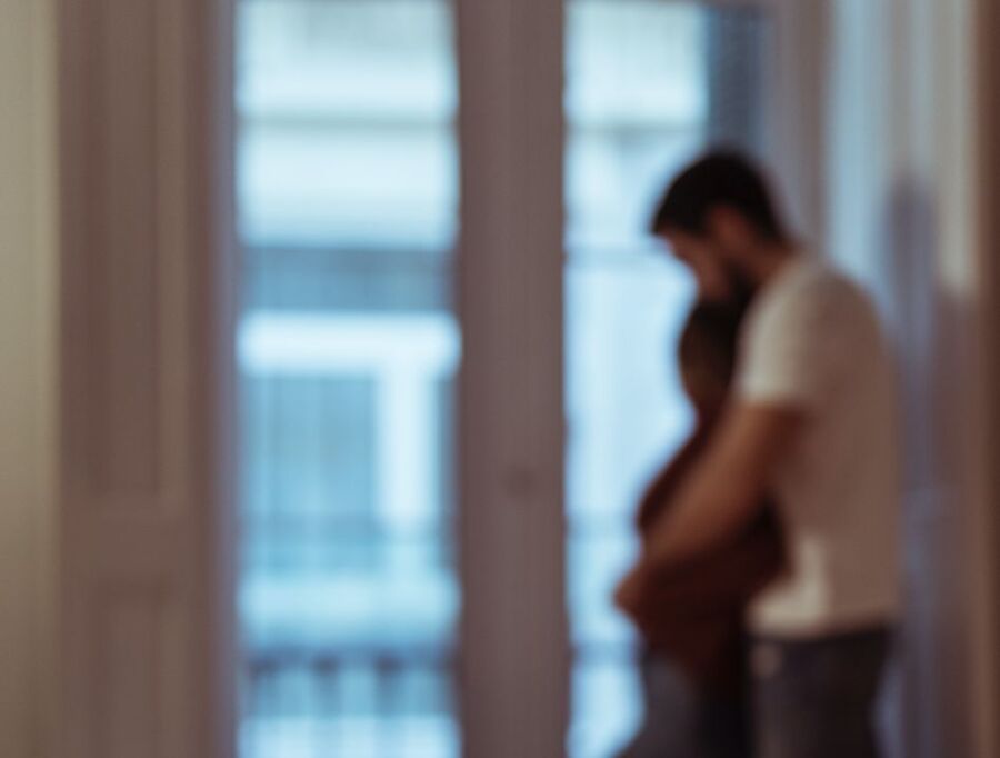 小三狂拍性愛片還簽愛情契約　人妻怒告索賠百萬