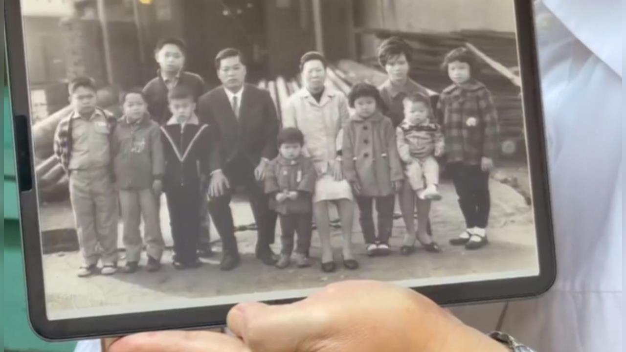 黃敏惠分享人生趣事 曝照片笑稱是"家中醜小鴨"