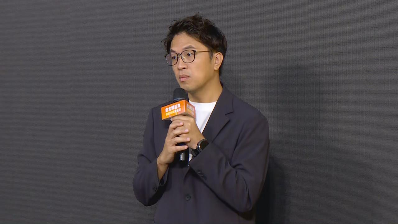 快新聞／蔣萬安掃地姿勢惹議！李四川竟扯「恢復大罷免」　沈伯洋疑惑：像扎稻草人