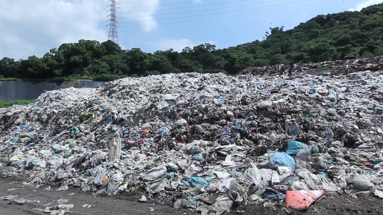 大里掩埋場「垃圾爆滿」超過34萬噸 綠批盧秀燕禍留子孫