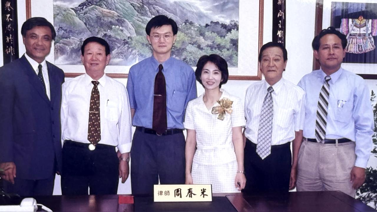 第一次參選就當縣長! 周春米最遺憾「沒辦法跟爸爸分享榮耀」