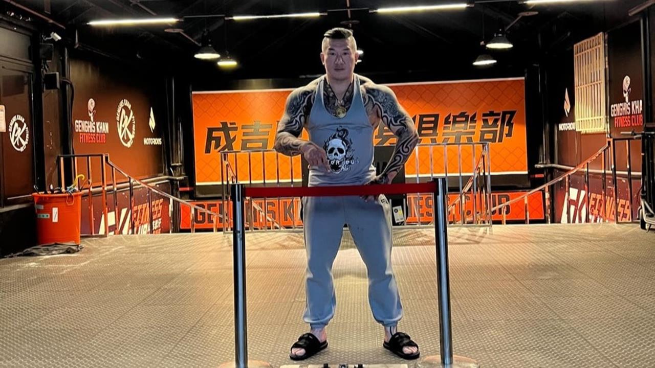 館長不爽柯文哲？稱民眾黨最苦「自己北檢前挺」痛批：出來後沒找過我