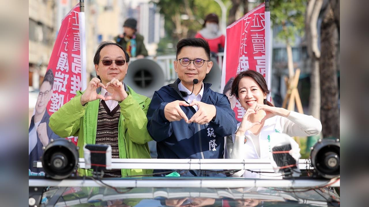 快新聞／高雄第4棒！賴瑞隆初選前夕3區車掃　暖喊「上工即工作」盼港都更好