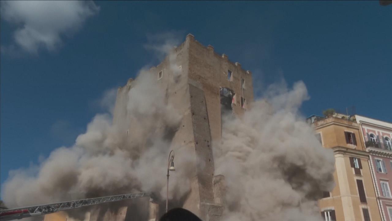 轟隆巨響！羅馬中世紀古塔突坍塌　工人１死３傷　大量磚石傾瀉而下
