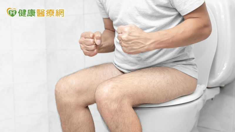 上廁所發現血便?可能是腸道健康警訊 「這些」症狀需立即就醫