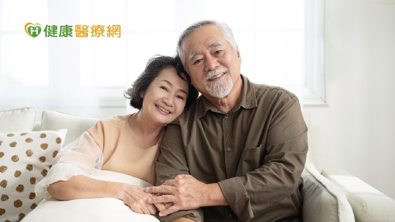 談戀愛老得慢！國外研究：有助降低慢性病風險
