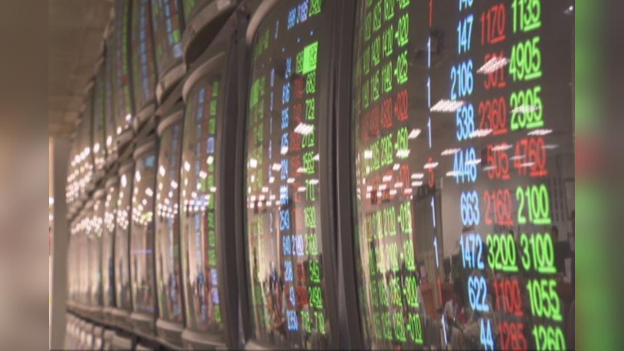 才喊「一類人快逃」！台股創史上次高漲點1342「專家揭亮了9顆燈」內幕曝