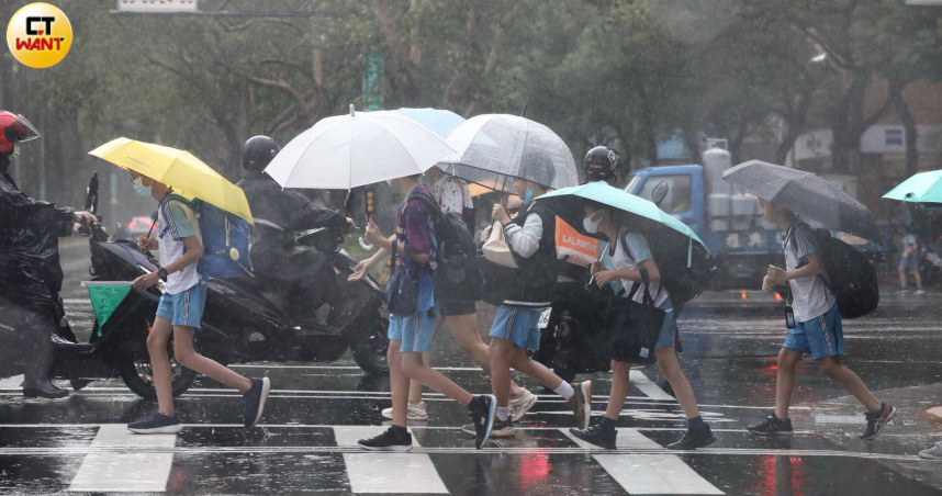 蝴蝶颱風今生成！連3日全台有雨　「2地區」防強降雨