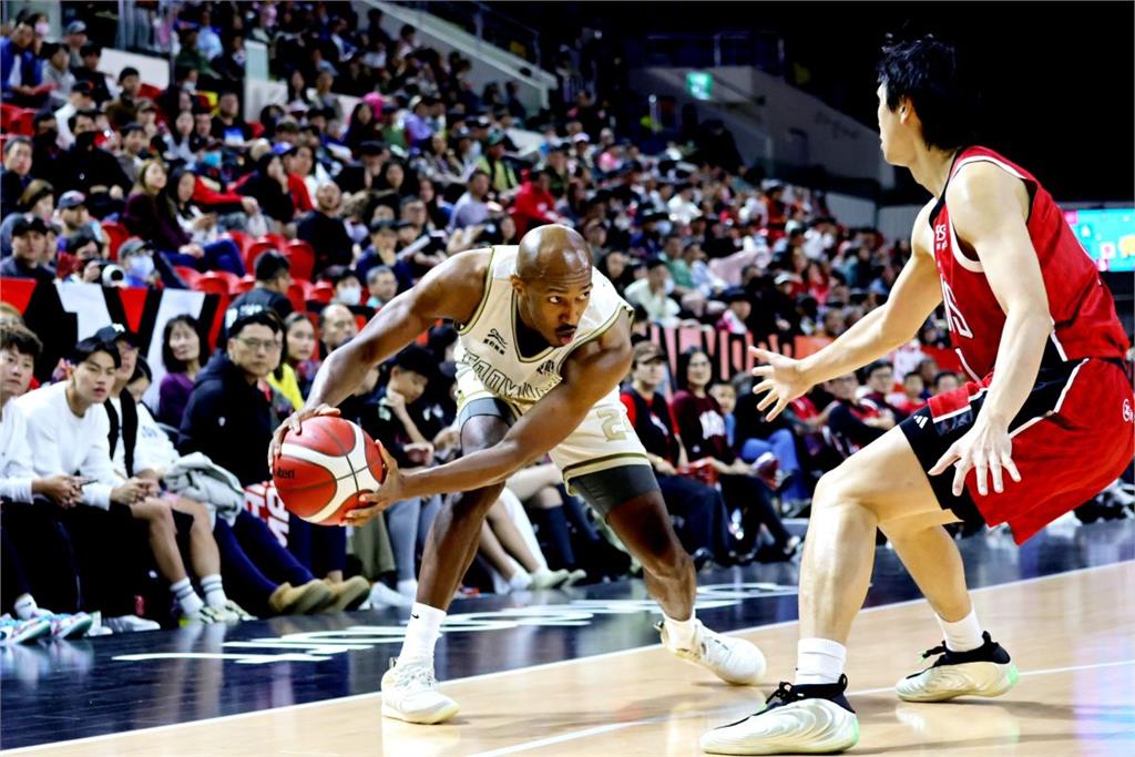 雲豹終止3連敗!高錦瑋、克羅馬領軍 客場26分痛擊戰神