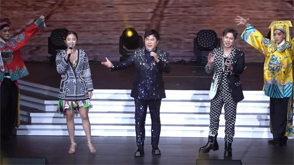 綜藝天王胡瓜主持「藍寶石大歌廳」演唱會　帶領觀眾重溫歌廳秀！