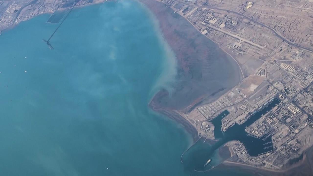 荷姆茲海峽通行費曝光 最高恐達200萬美元!