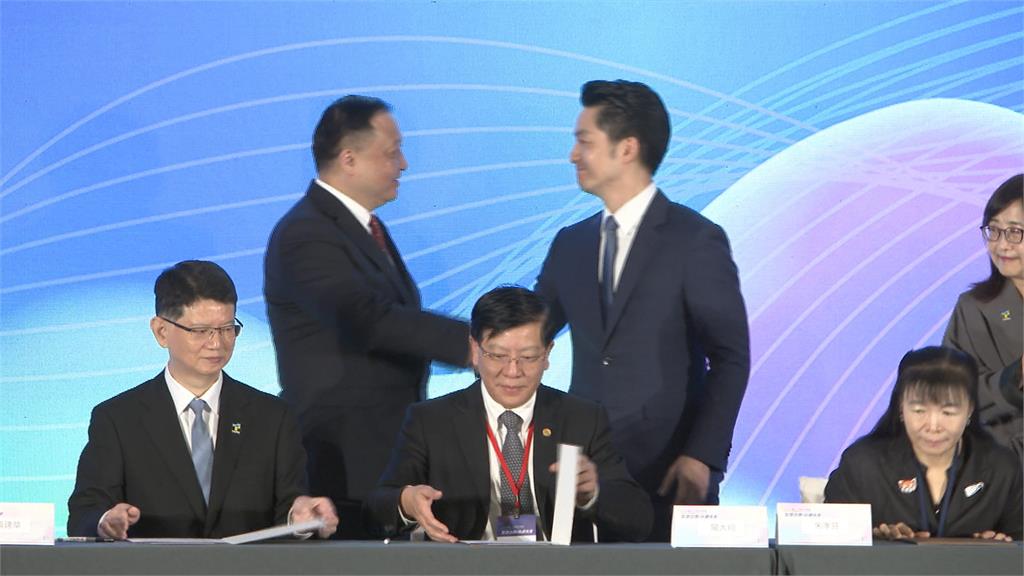 雙城論壇今登場！上海副市長稱同屬一家人　綠營痛批：又被吃豆腐