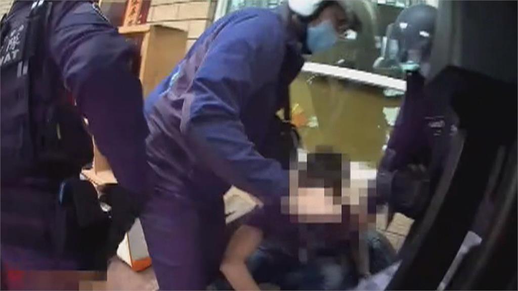 霹靂小組弓箭入內攻堅　高雄市刑大破獲暴力販毒集團逮3嫌