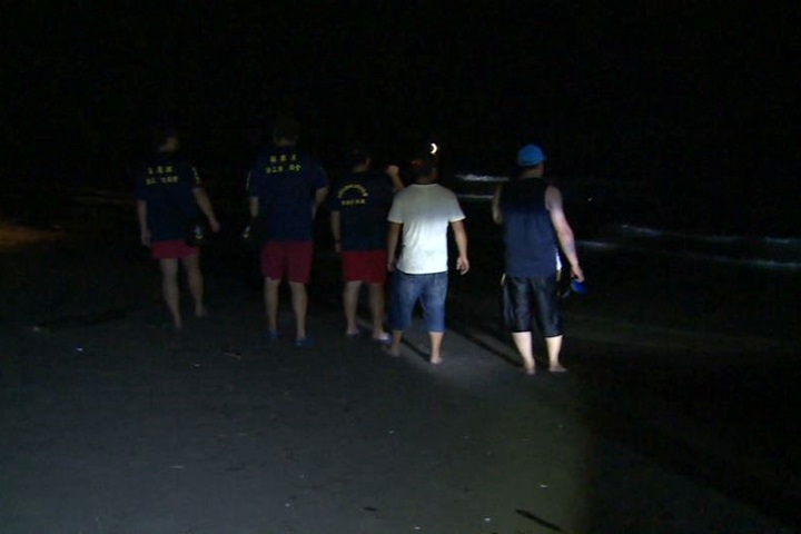 竹南海灘1男溺水亡  疑有2同伴搜尋中