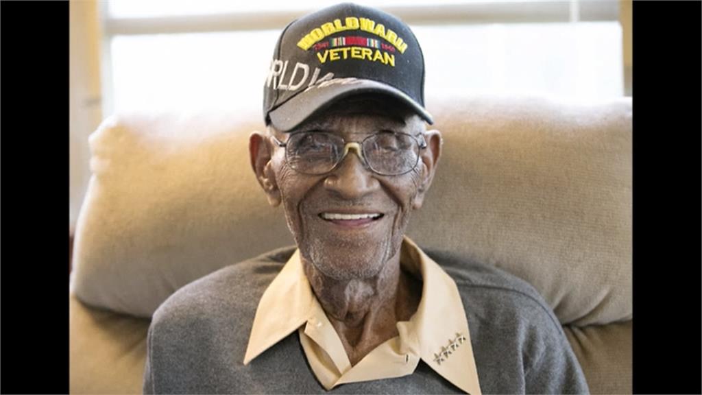 美國最長壽二戰老兵歐佛頓逝世 享壽112歲
