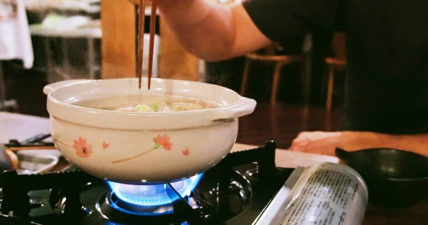 火鍋放隔夜煮滾就OK？醫曝「1隱形細菌」超耐熱：加熱150分也沒用