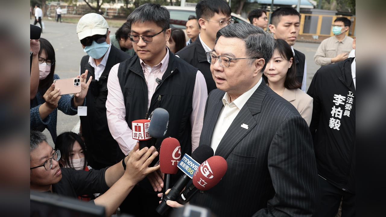 快新聞／黃文啓為軍購淚灑國會　卓揆轟媒體惡意影射、嗆藍白立委於心何忍