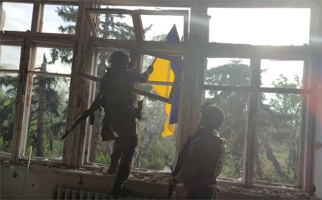 快新聞／烏克蘭反攻傳首波捷報　收復東南部3村莊升起國旗