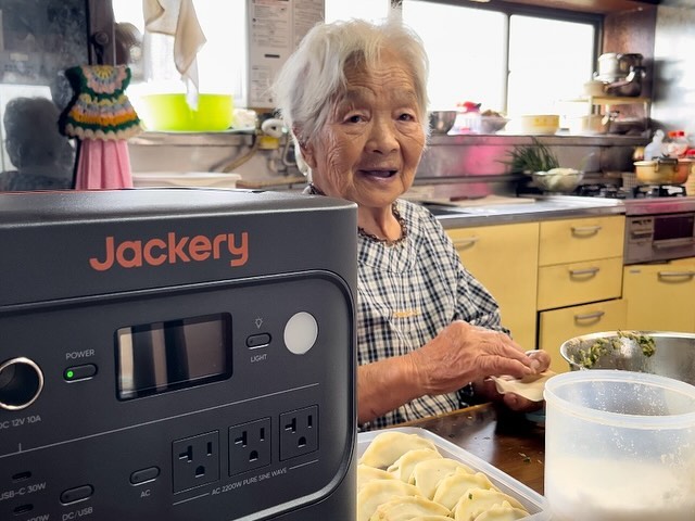 日本96歲「最強阿嬤」當YouTuber影片狂吸170萬點閱！她喊話拍到100歲