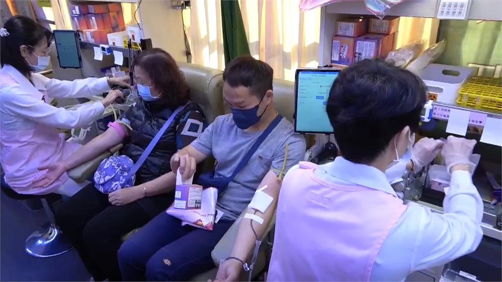 血庫告急　民眾挽袖捐熱血　花壇國際同濟會舉辦捐血送全鴨