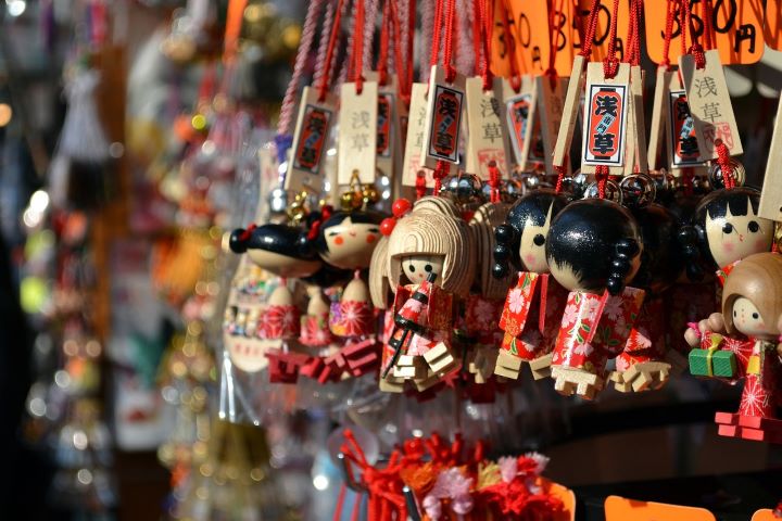 父遊日本帶「伴手禮」寄兒家！他開箱見「1特徵」網笑：女兒比較重要