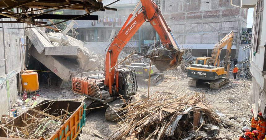 印尼伊斯蘭寄宿校舍違建倒塌　釀49死「目前挖出35屍」