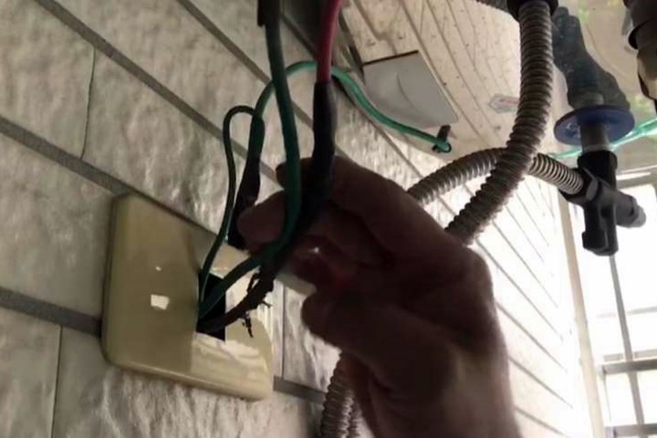 水電工配錯線 屋主洗澡竟意外觸電身亡