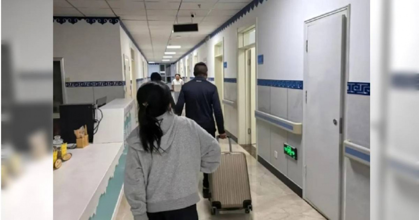 陸十一長假內蒙古人潮擠爆　驚傳女遊客被迫住「醫院改裝旅館」