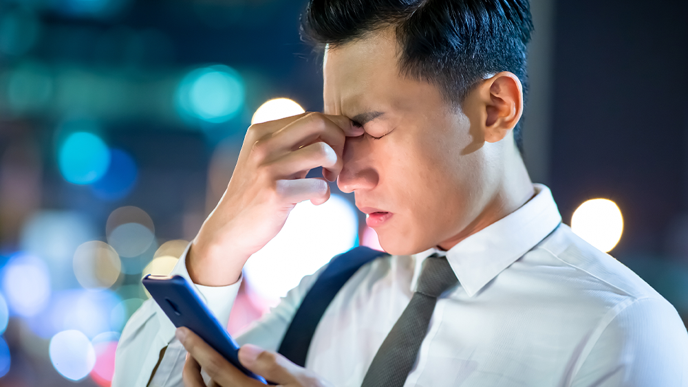 不是滑手機！「2原因」讓眼疾人口暴增，醫坦言：民眾有警覺性卻選擇無「視」 