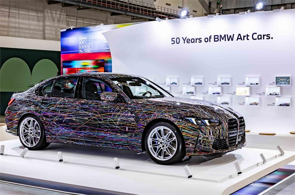 鏡車焦點／台灣限定款BMW Art Car登場：這台M3裡面有山路和夕陽！