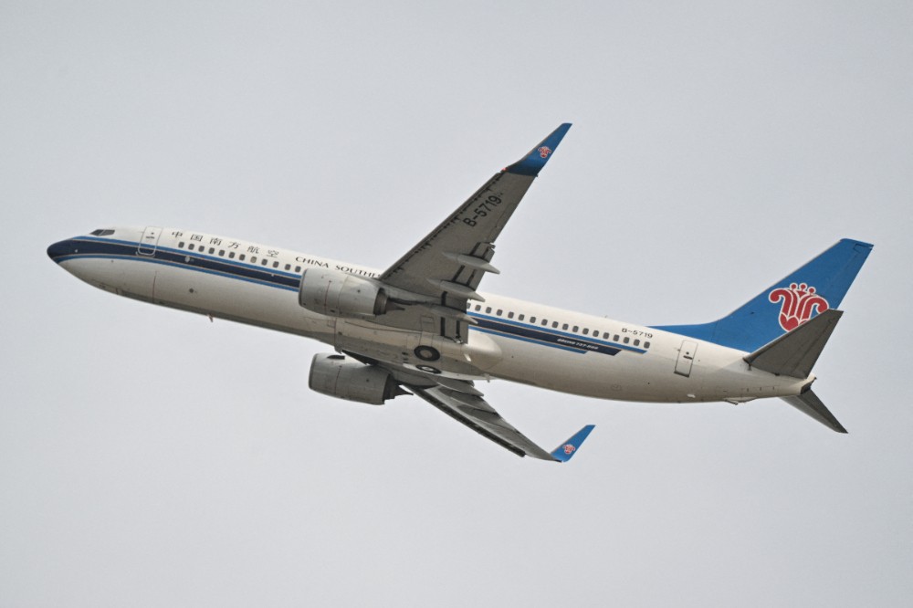 北京促砍赴日航班打到自己人　三大中航單季虧損恐抵全年營收